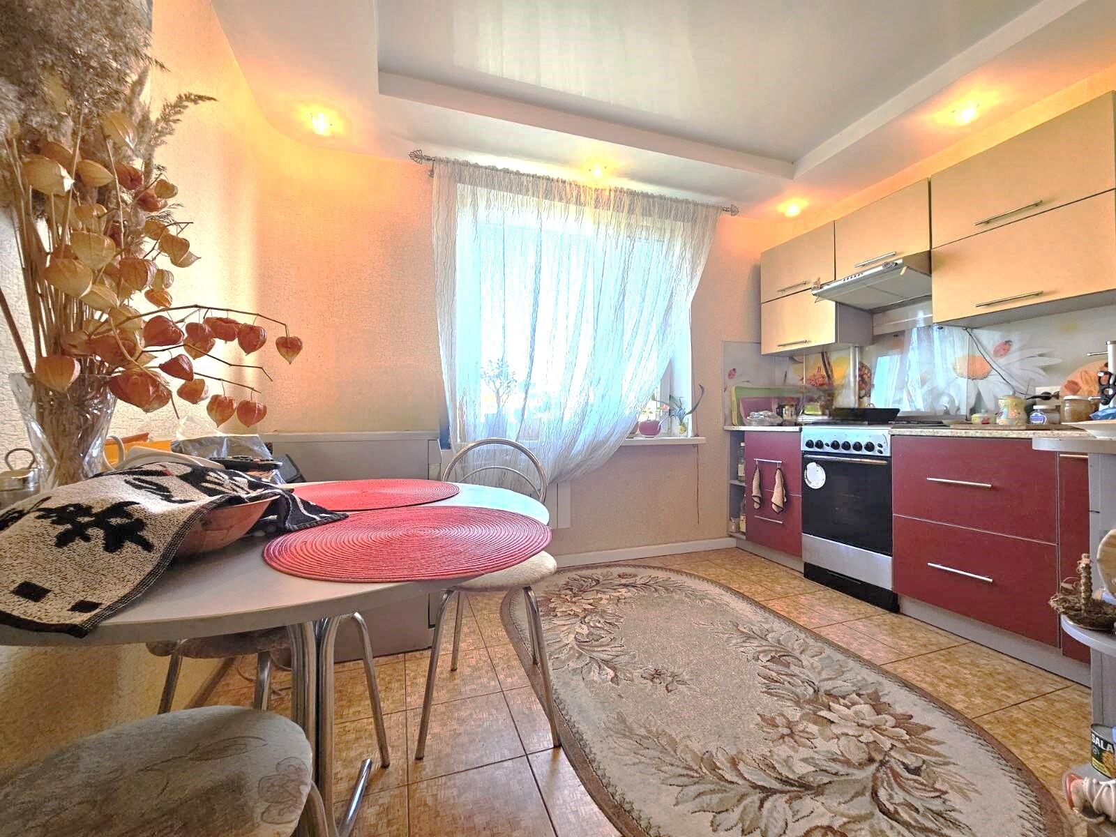 3-комнатная квартира по адресу Гатово, Металлургическая ул., д. 26, к. 3, 3-комн