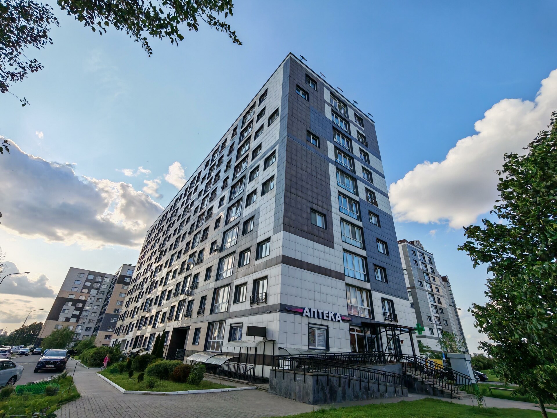 3-пакаёвая кватэра па адрасе Минск, Мстиславца ул., д. 1, 3-комн.