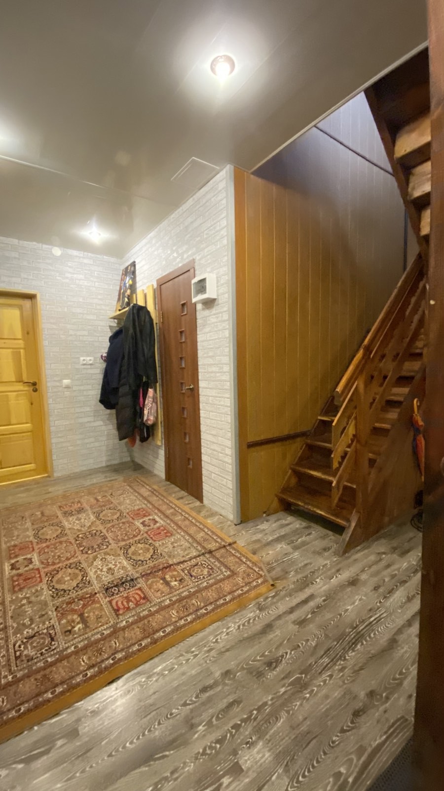 Дом по адресу Продажа 2-этажного дома