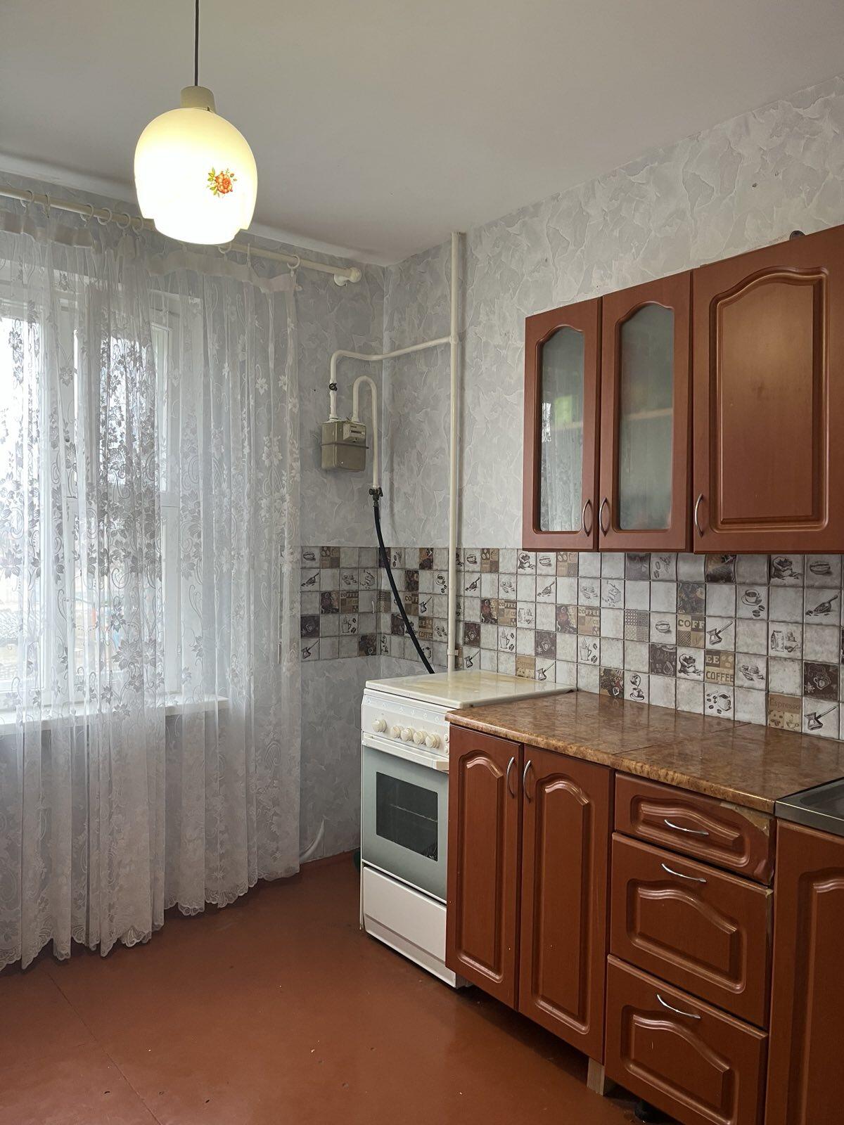 3-комнатная квартира по адресу г. Столбцы, Центральная ул., д. 8