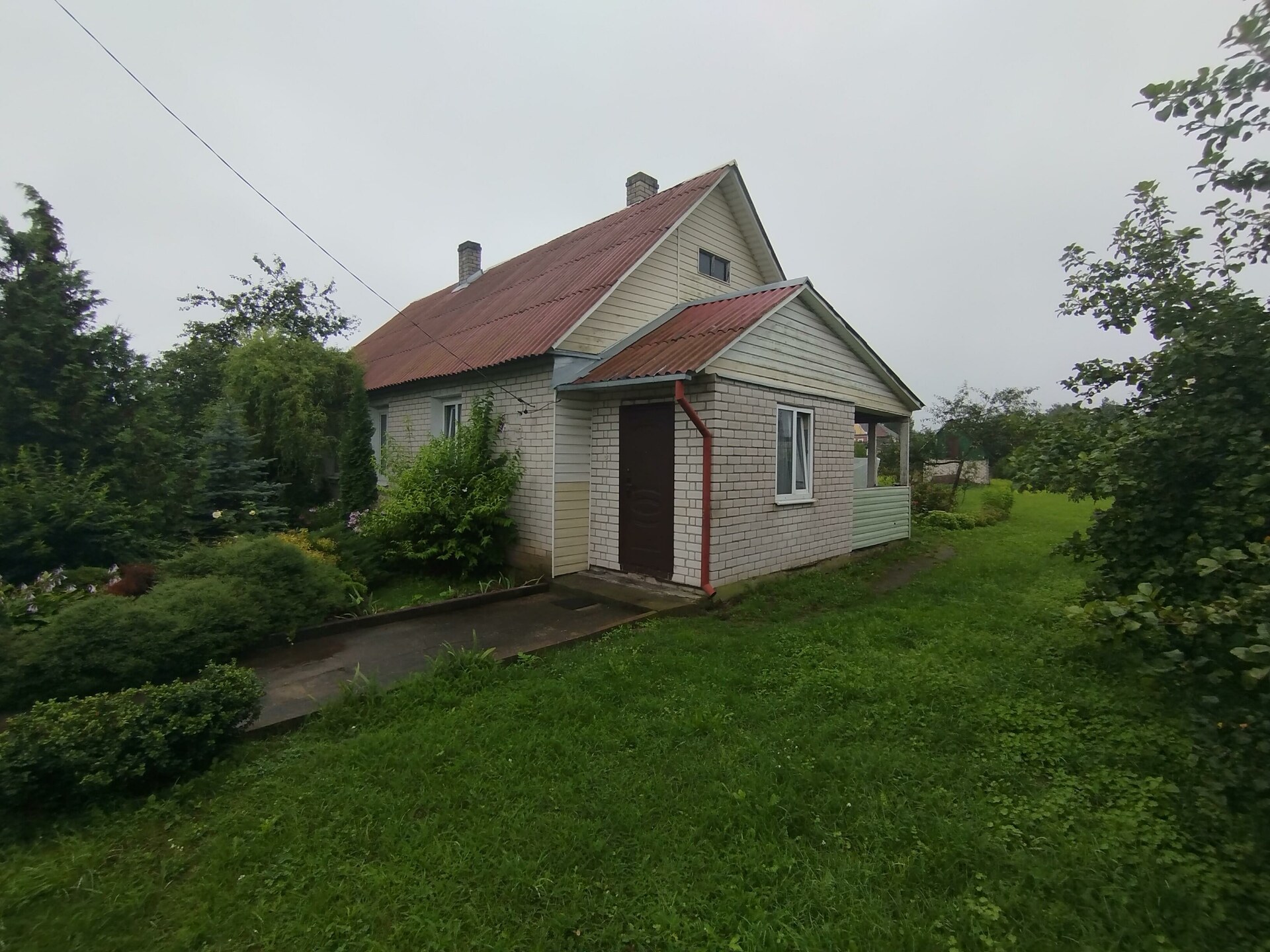 Дом по адресу Продажа Дома в аг. Бенякони Вороновского района.