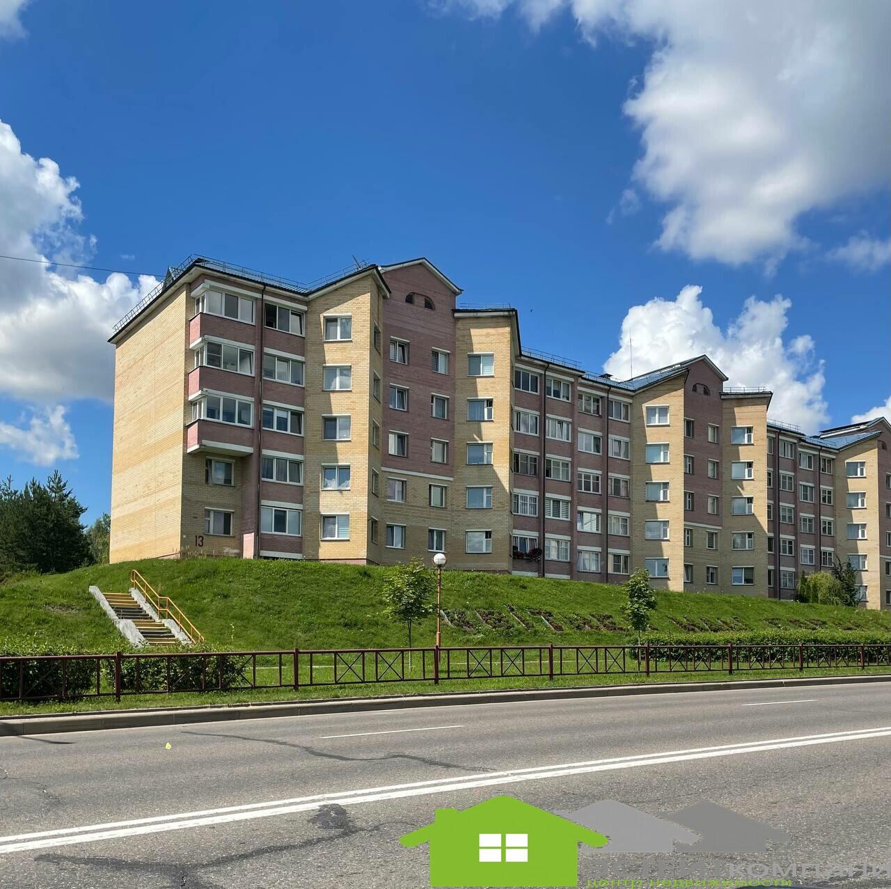3-комнатная квартира по адресу Слоним, Независимости просп., д. 13, 3-комн.