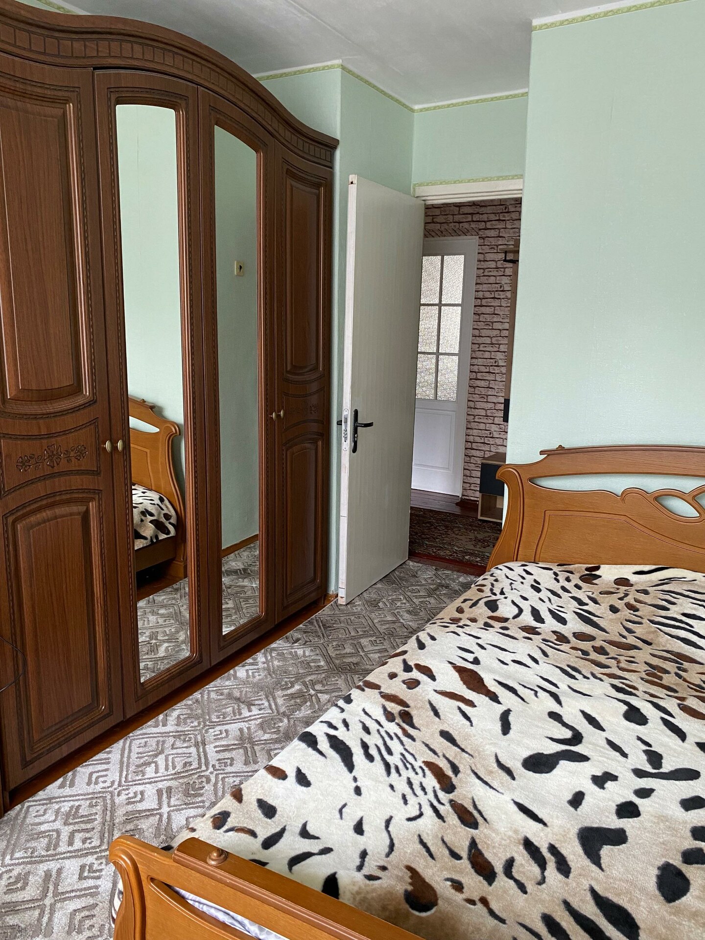 2-комнатная квартира  в аренду по адресу Минск, Гикало, 6