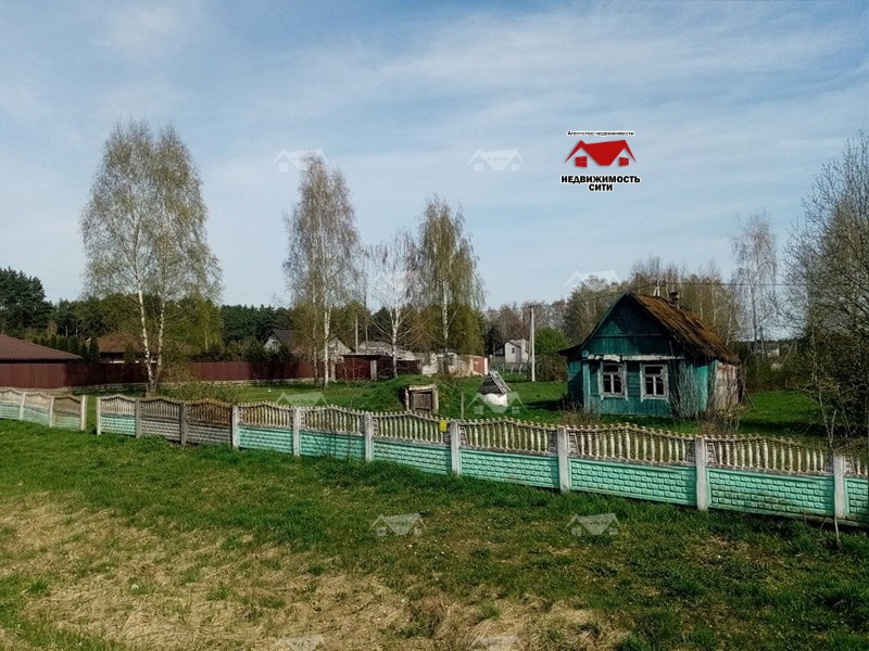 Дом па адрасу Коммунистическая ул., 1, д. Турец-Бояры, Молодечненский район,...
