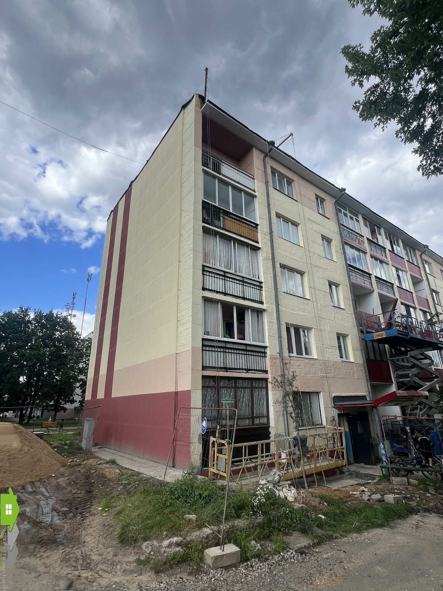 1-пакаёвая кватэра па адрасе Лида, князя Гедимина б-р, д. 4, 1-комн.