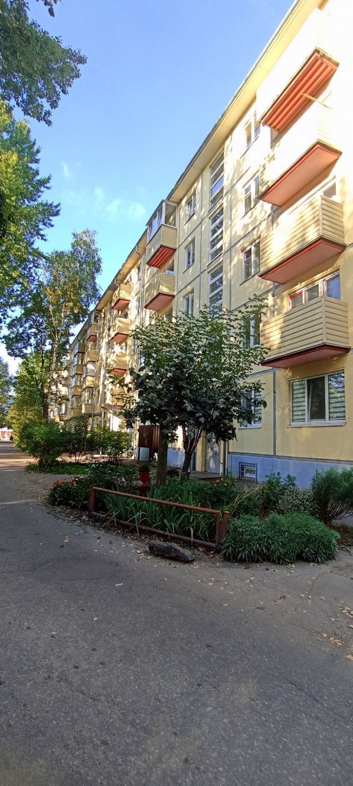 2-комнатная квартира по адресу Продажа доли в 2-комнатной квартире по улице...