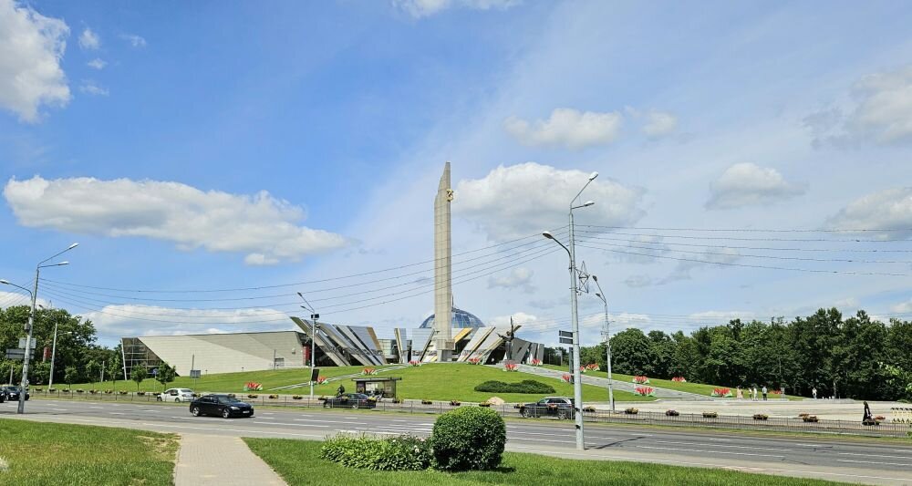 3-пакаёвая кватэра па адрасе Минск, Машерова просп., д. 76, 3-комн.