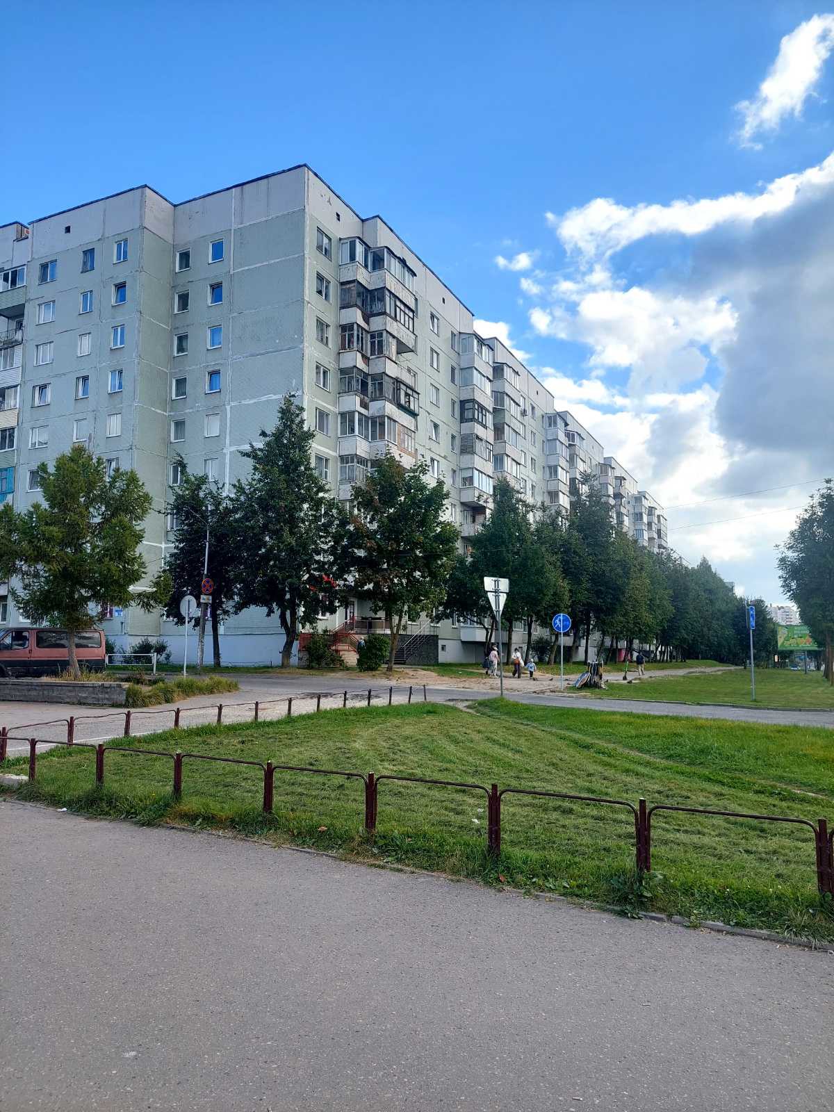 3-пакаёвая кватэра па адрасе Продажа 3-комнатной квартиры по улице Чкалова