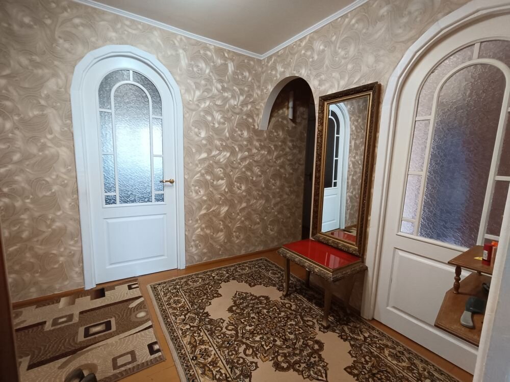 3-пакаёвая кватэра па адрасе Молодечно, Мира ул., д. 26, 3-комн.