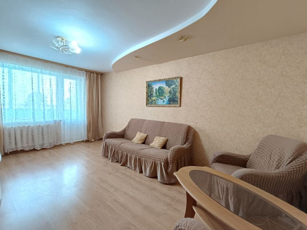 3-комнатная квартира по адресу Чисть, Гастелло ул., д. 2, к. Б, 3-комн.