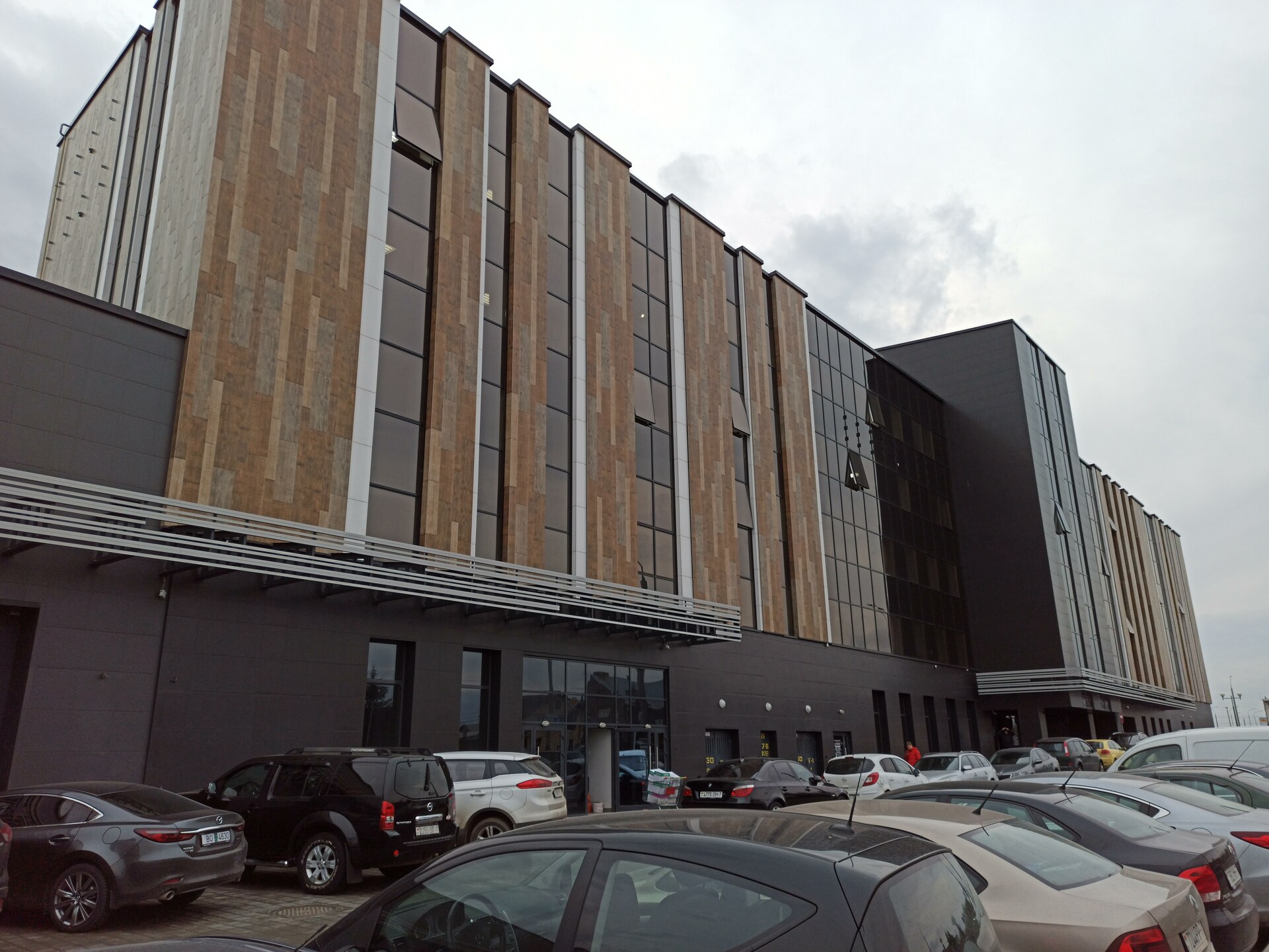 Офис по адресу Минская кольцевая автомобильная дорога,  303, Офи