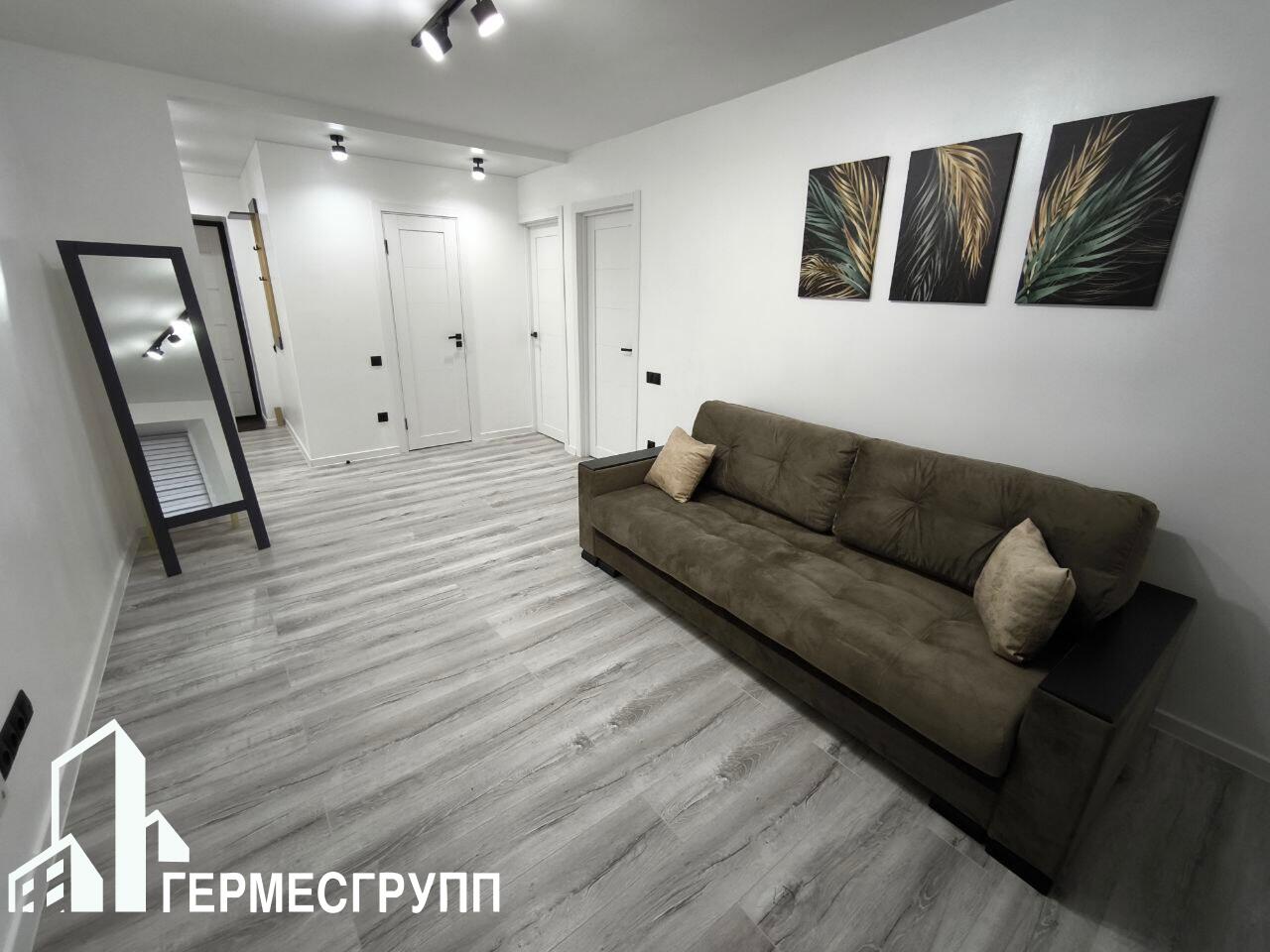 2-пакаёвая кватэра па адрасе Кобрин, Жукова ул., д. 987, 2-комн.