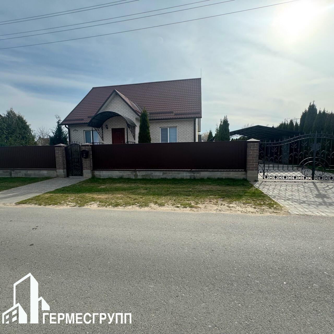 Дом по адресу Продается жилой кирпичный дом с мансардным этажом