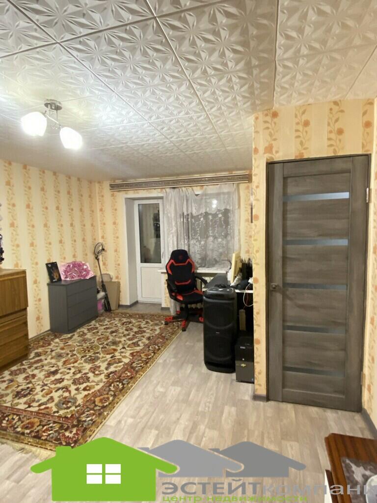 1-пакаёвая кватэра па адрасе Слоним, Хлюпина ул., д. 4, 1-комн.