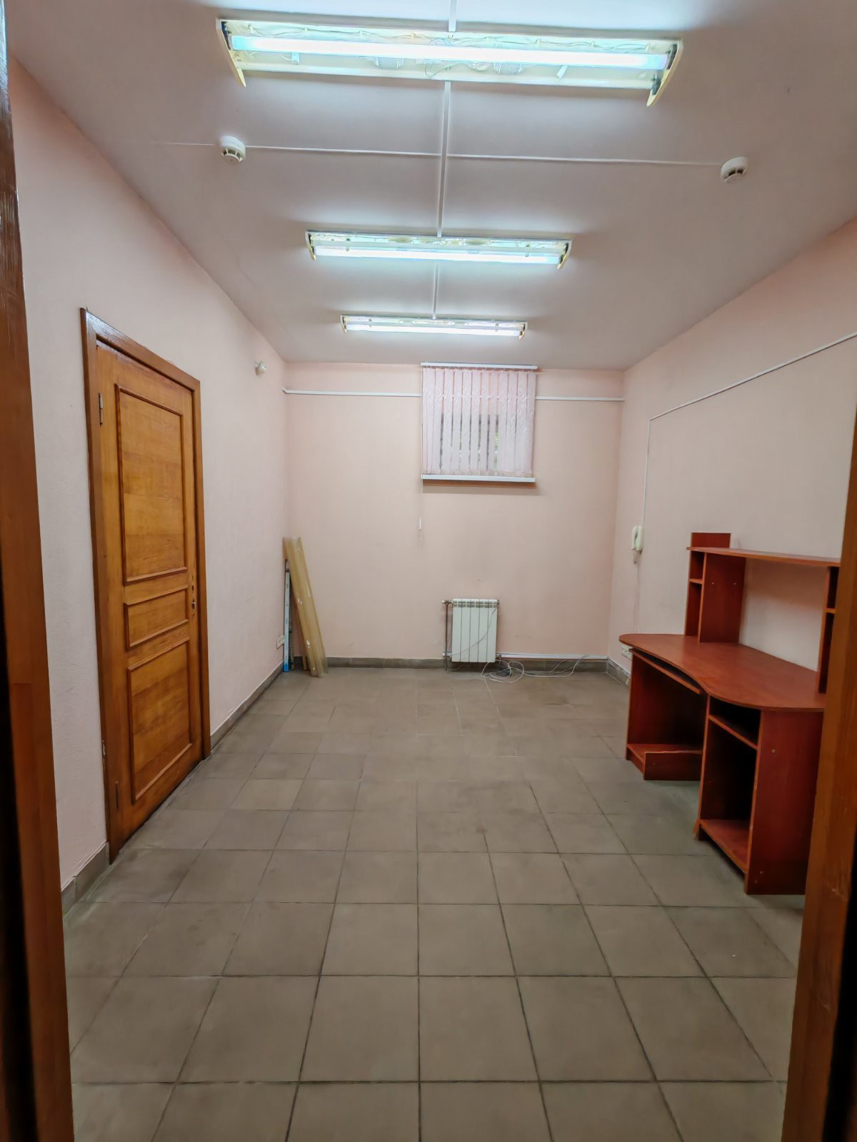 коммерческое помещение по адресу Продажа помещения по проспекту Черняховского
