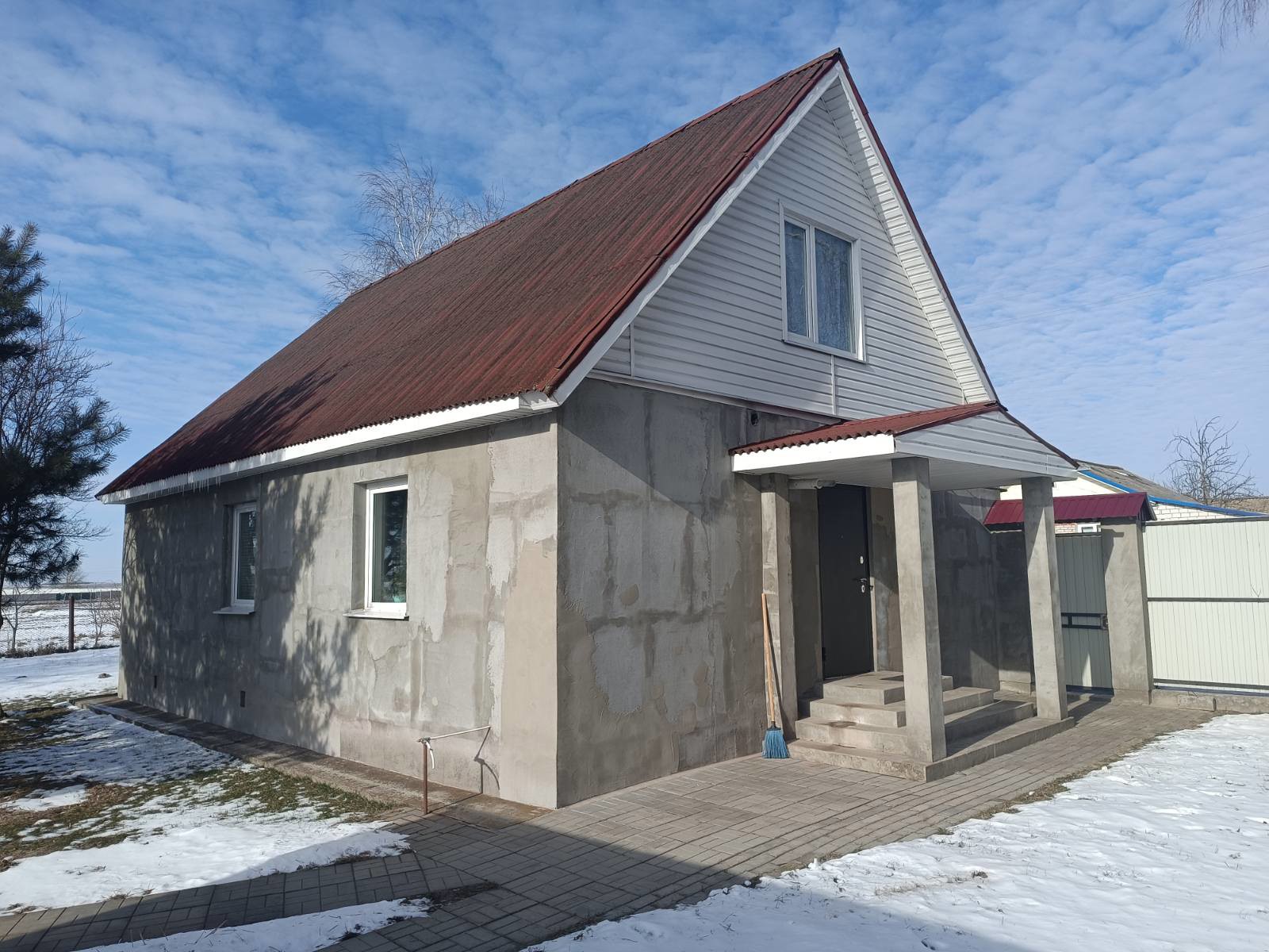 Дом по адресу 2-этажн дома аг. Старое село, ул Молодёжная