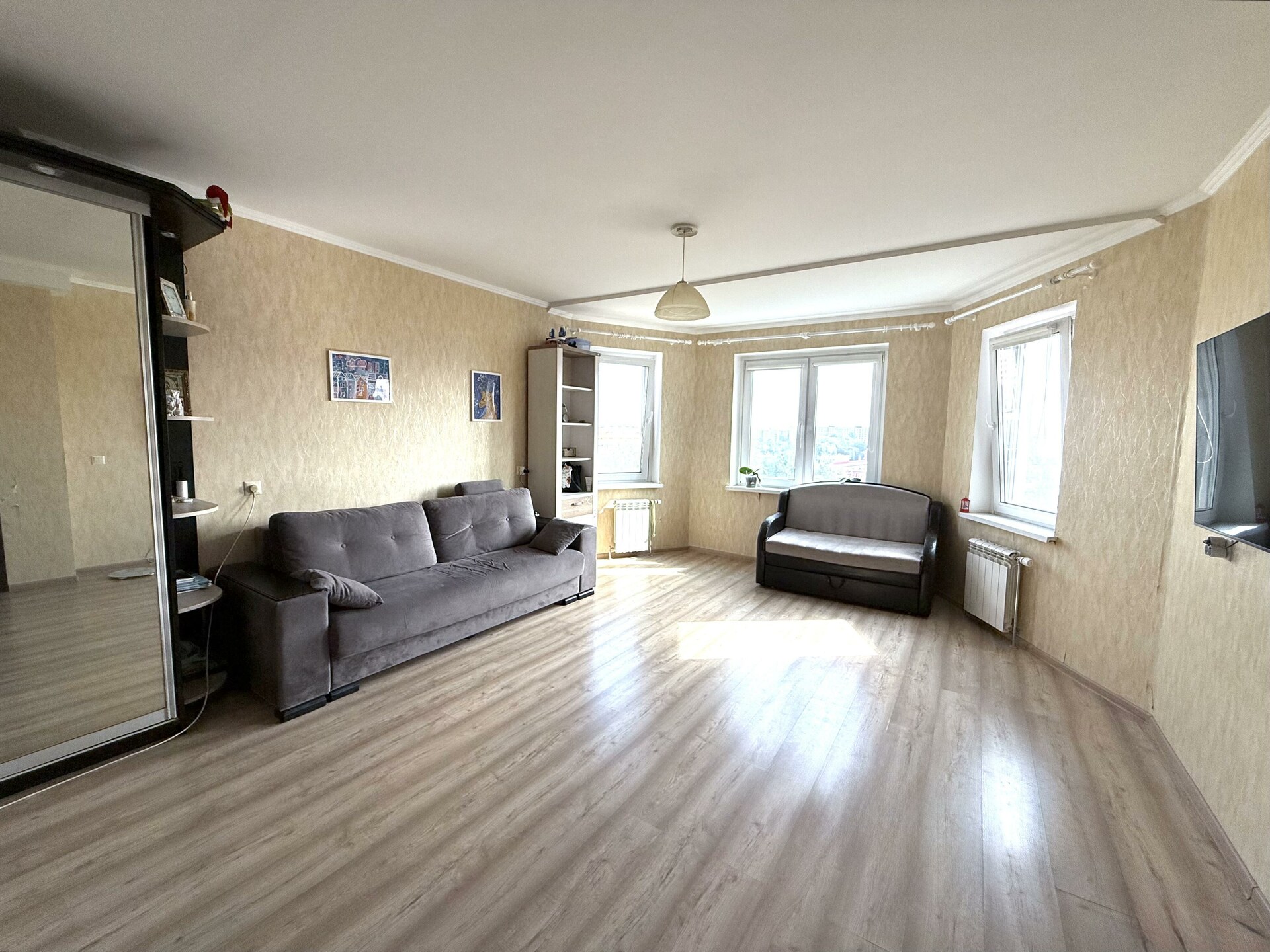 1-пакаёвая кватэра па адрасе г. Минск, Лейтенанта Кижеватова ул., д. 62, к. В