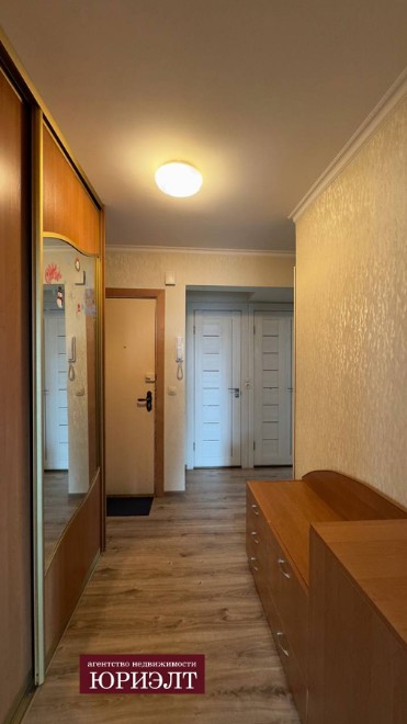 4-комнатная квартира по адресу 4-комнатная квартира по улице Островского 2