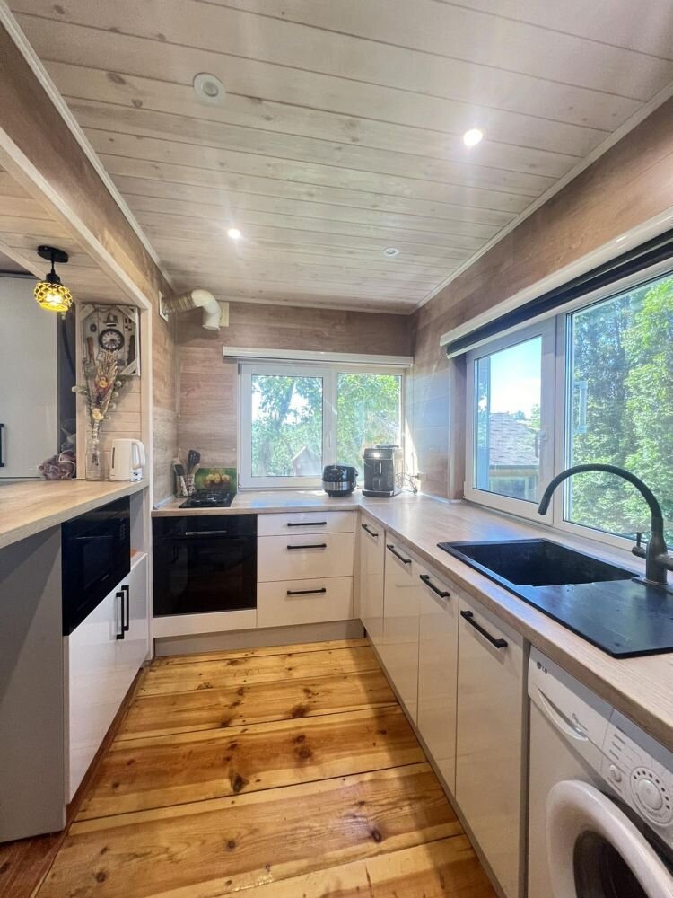 Дача по адресу с/т. Урожай-2002