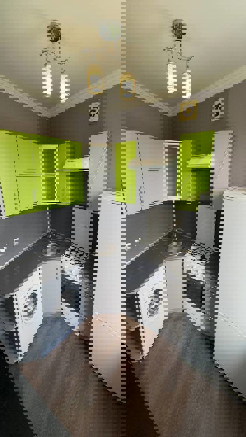 1-комнатная квартира по адресу 1-комнатная квартира по б-ру Ленина 3