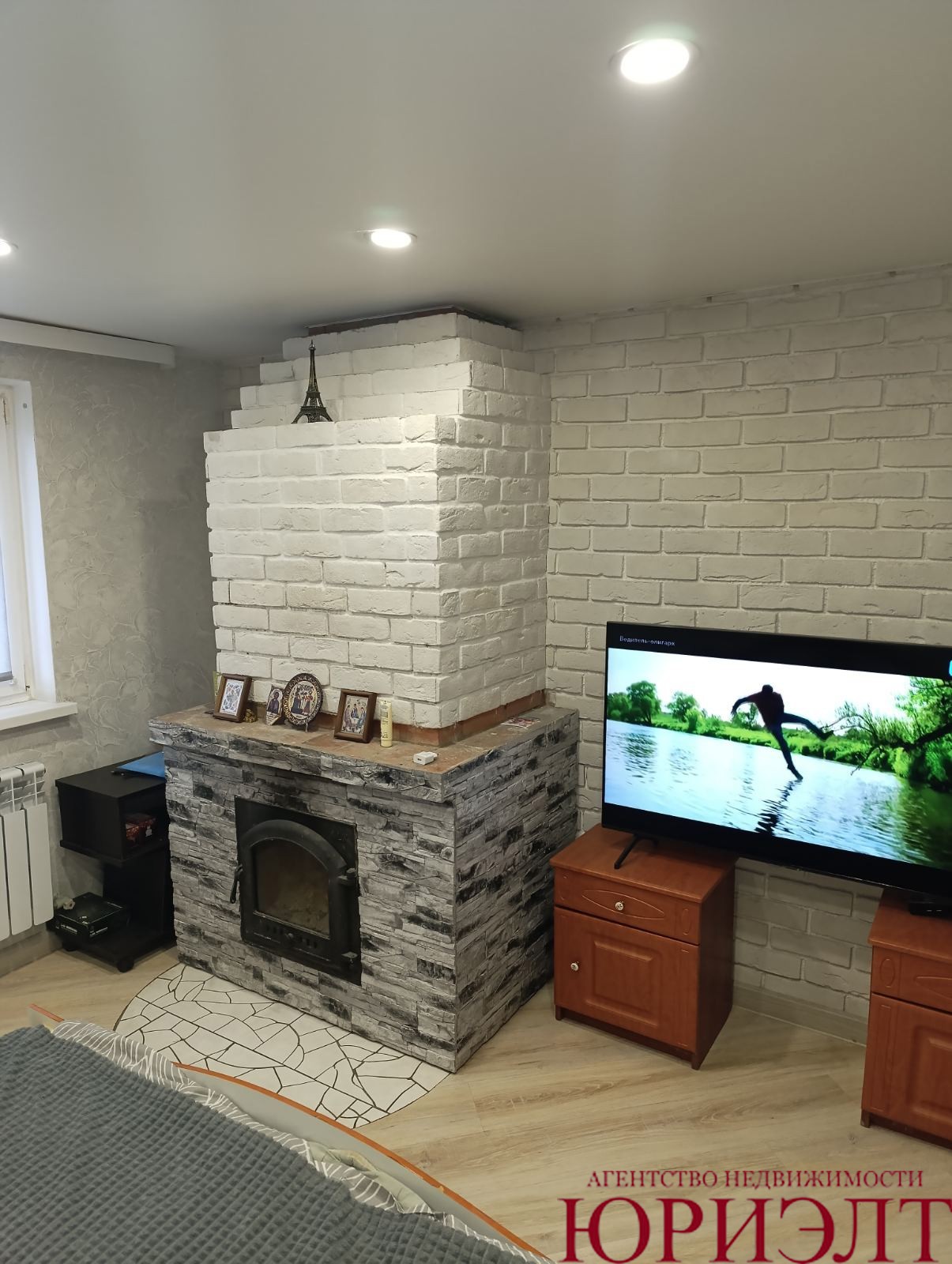 Дом по адресу Продажа половины дома по улице Ленинградская