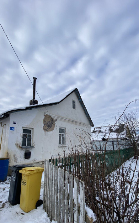 Дом по адресу Продажа половины дома Чапаева