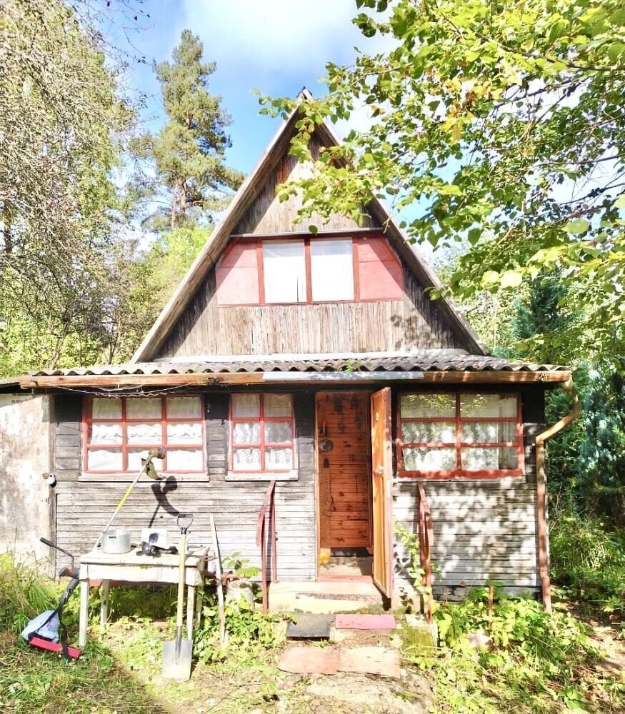 Дача по адресу с/т. Ботаника