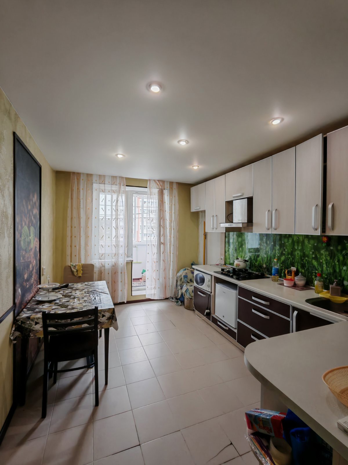 3-пакаёвая кватэра па адрасе Продажа 3-комнатной квартиры Октябрьская