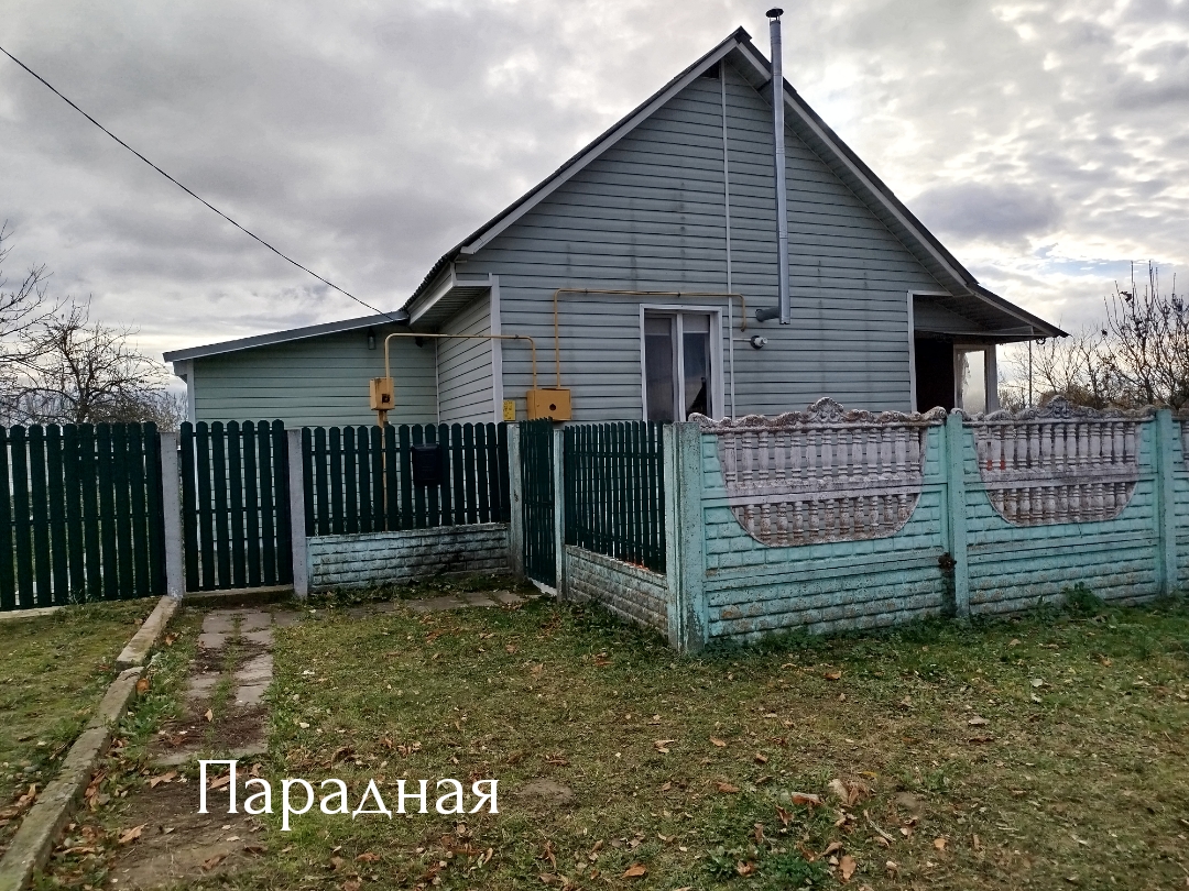 Дом по адресу Зубки Комунистическая 10