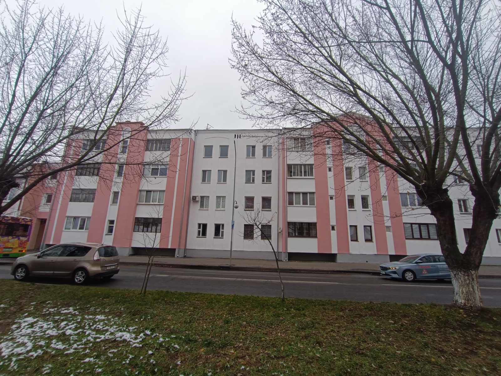 2-комнатная квартира по адресу 2-комнатная квартира по улице Завальная, д. 3