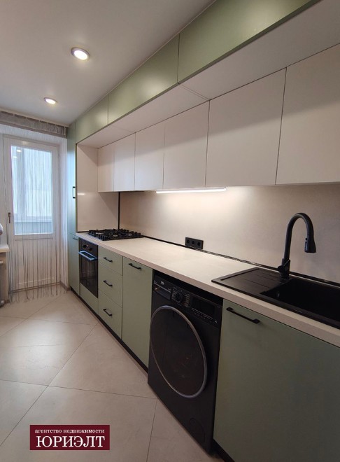 4-пакаёвая кватэра па адрасе 4-комнатная квартира по ул.Крупской, 51А