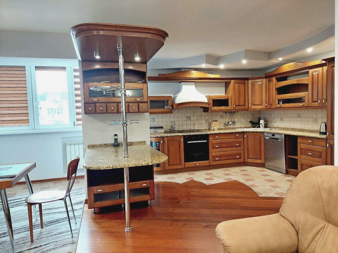 5-комнатная квартира по адресу г. Минск, Беды ул., д. 6