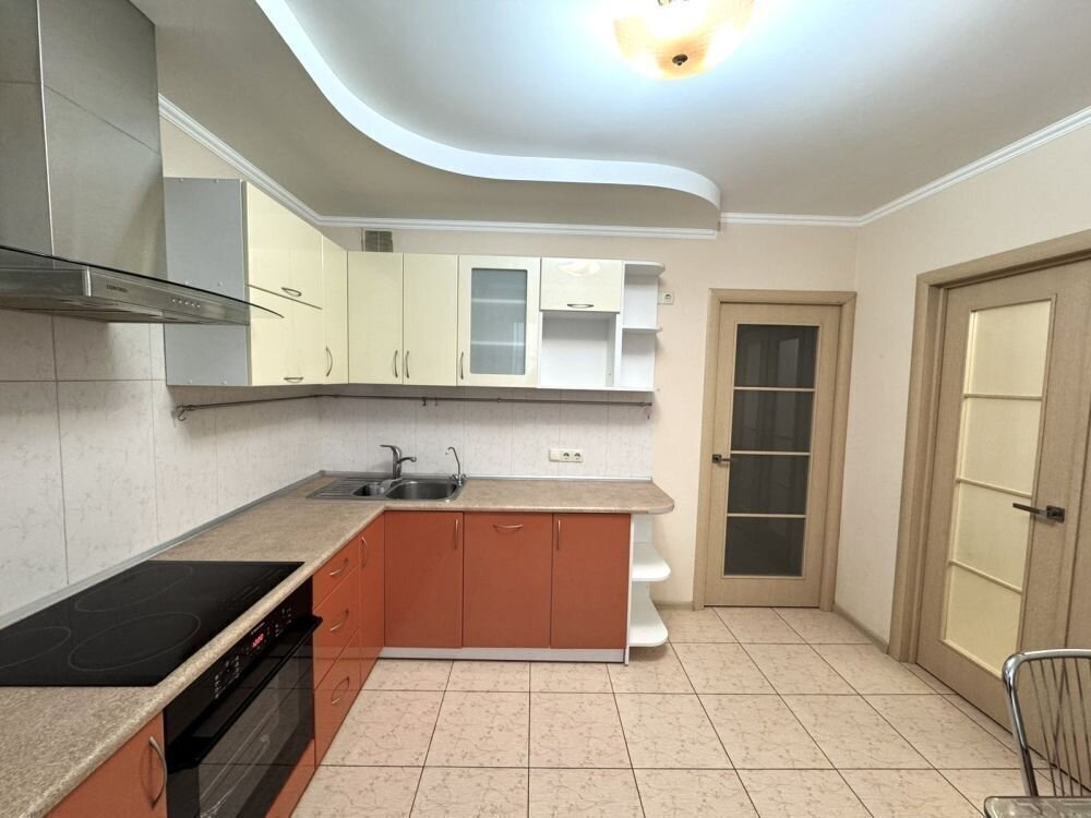 3-комнатная квартира по адресу г. Минск, Жиновича ул., д. 4