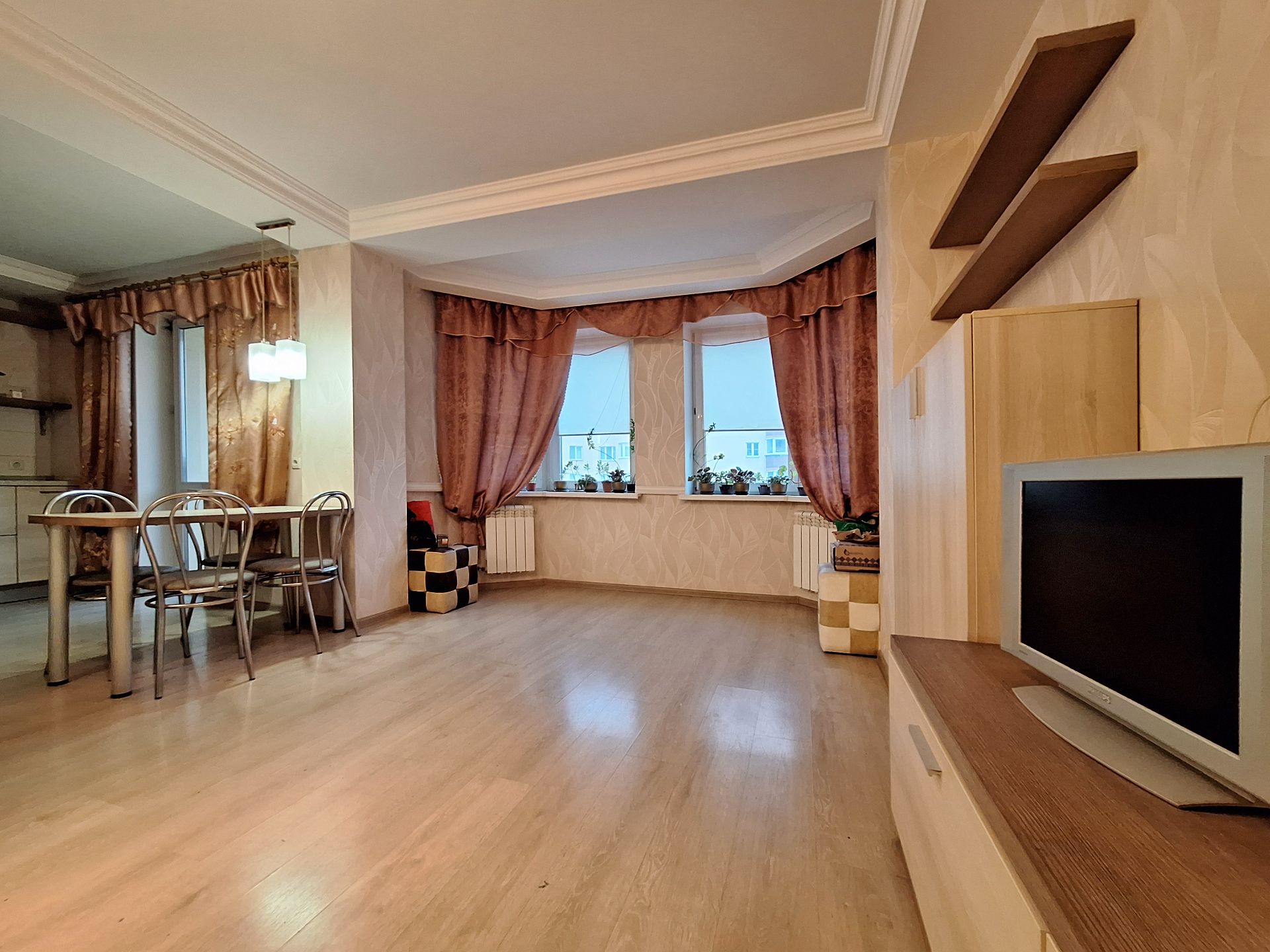 2-комнатная квартира по адресу ул. Притыцкого, 97, Минск