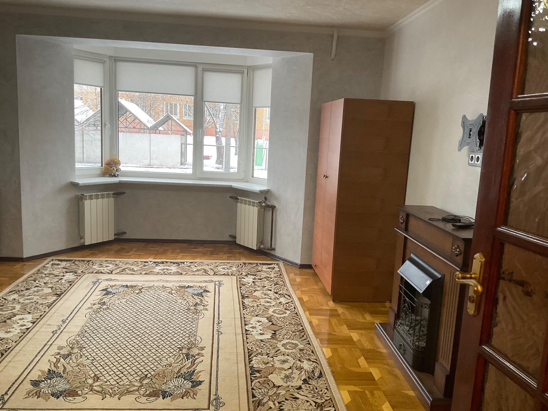 3-комнатная квартира  в аренду по адресу Шафарнянская ул., 14, Минск