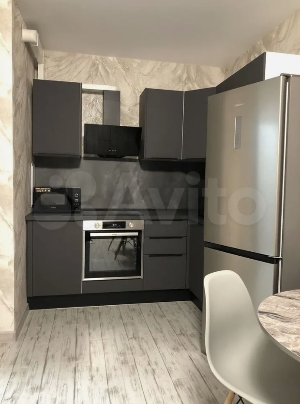 1-пакаёвая кватэра па адрасе Партизанский пр., 182, Минск