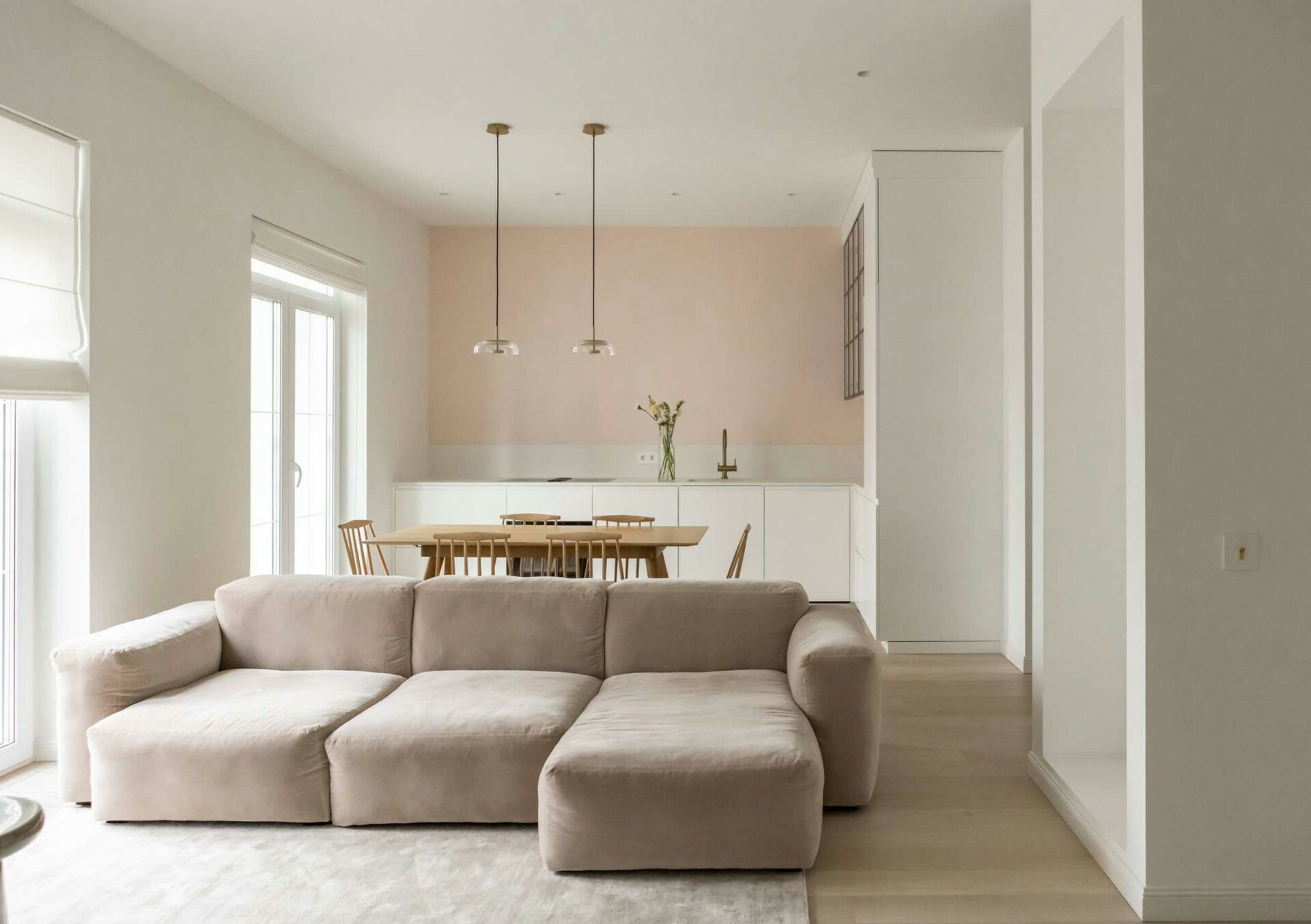 3-комнатная квартира по адресу 3 кв. по ул. Богдановича, 52Г