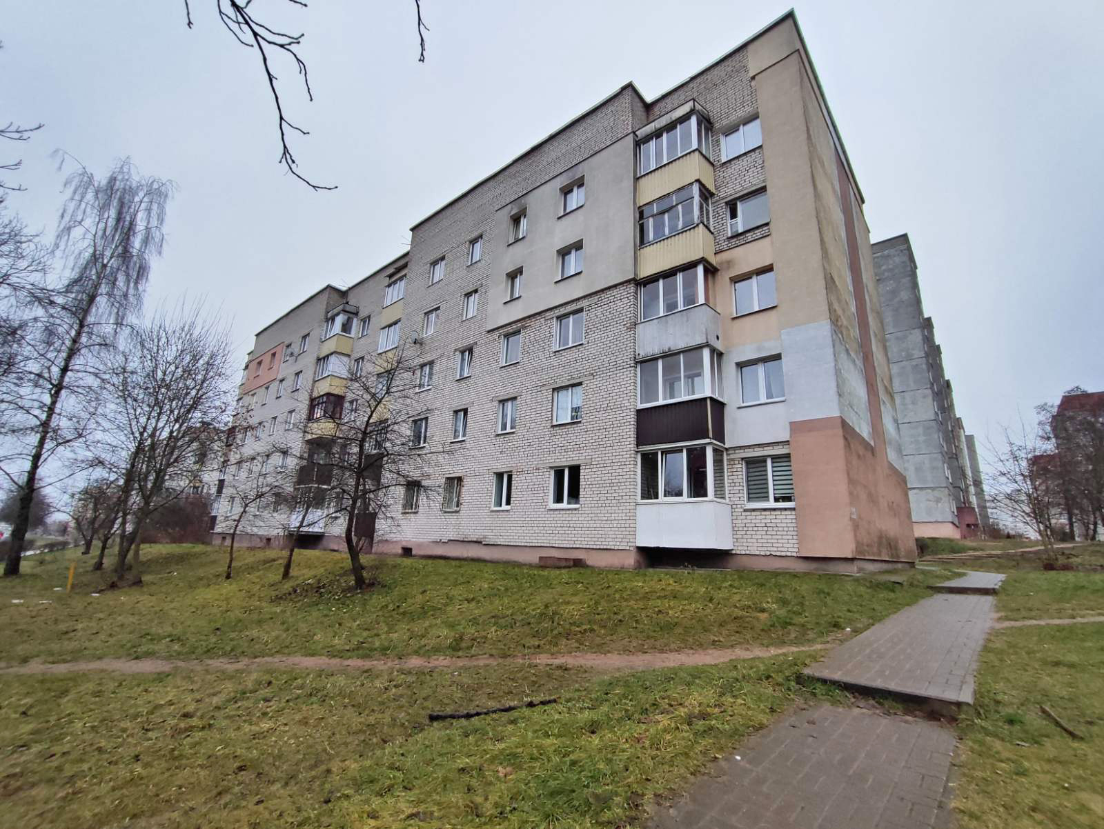 3-пакаёвая кватэра па адрасе Троицкая ул., 22, аг. Лесной, Минский район