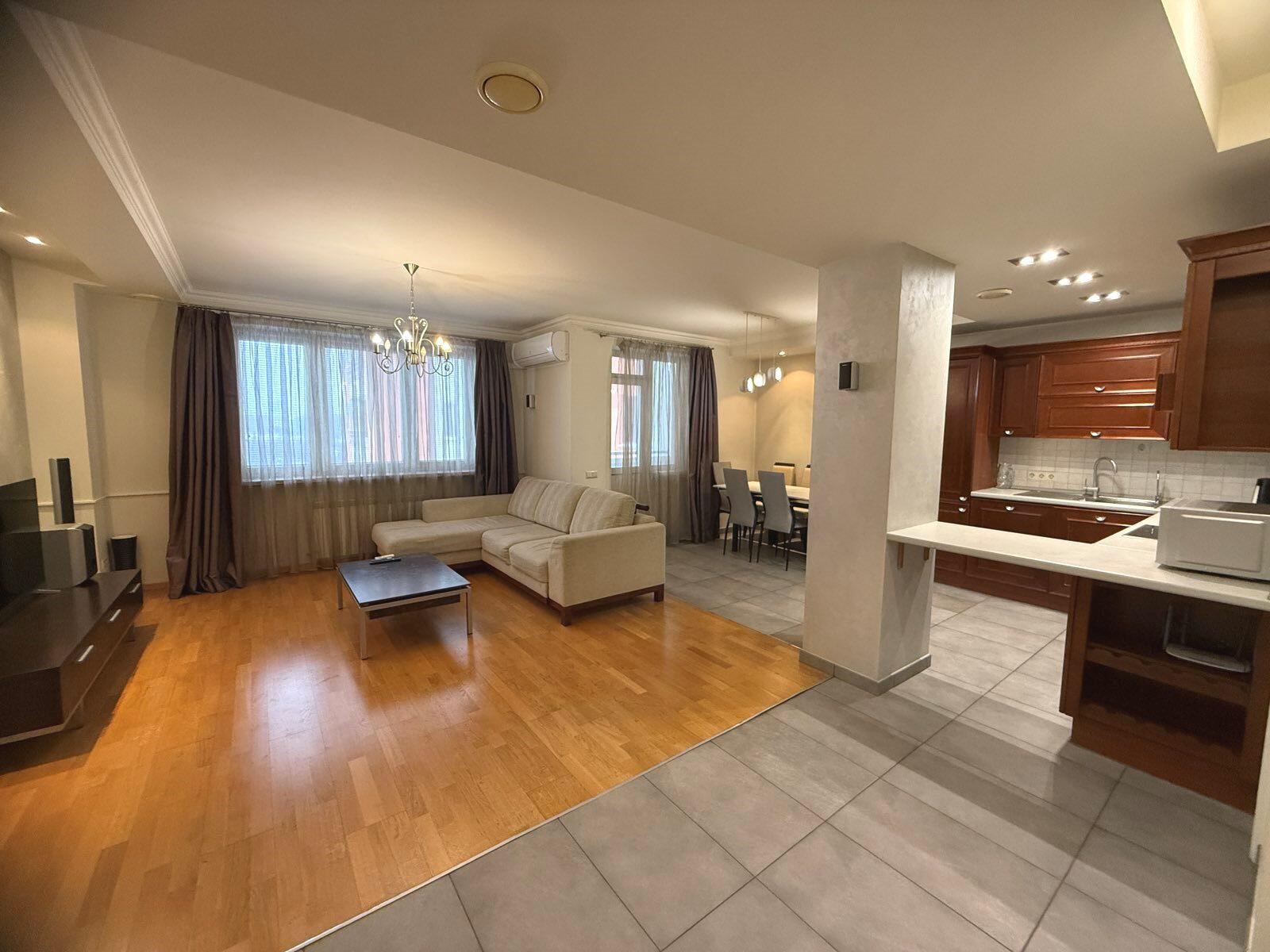 4-пакаёвая кватэра па адрасе г. Минск, Белорусская ул., д. 15