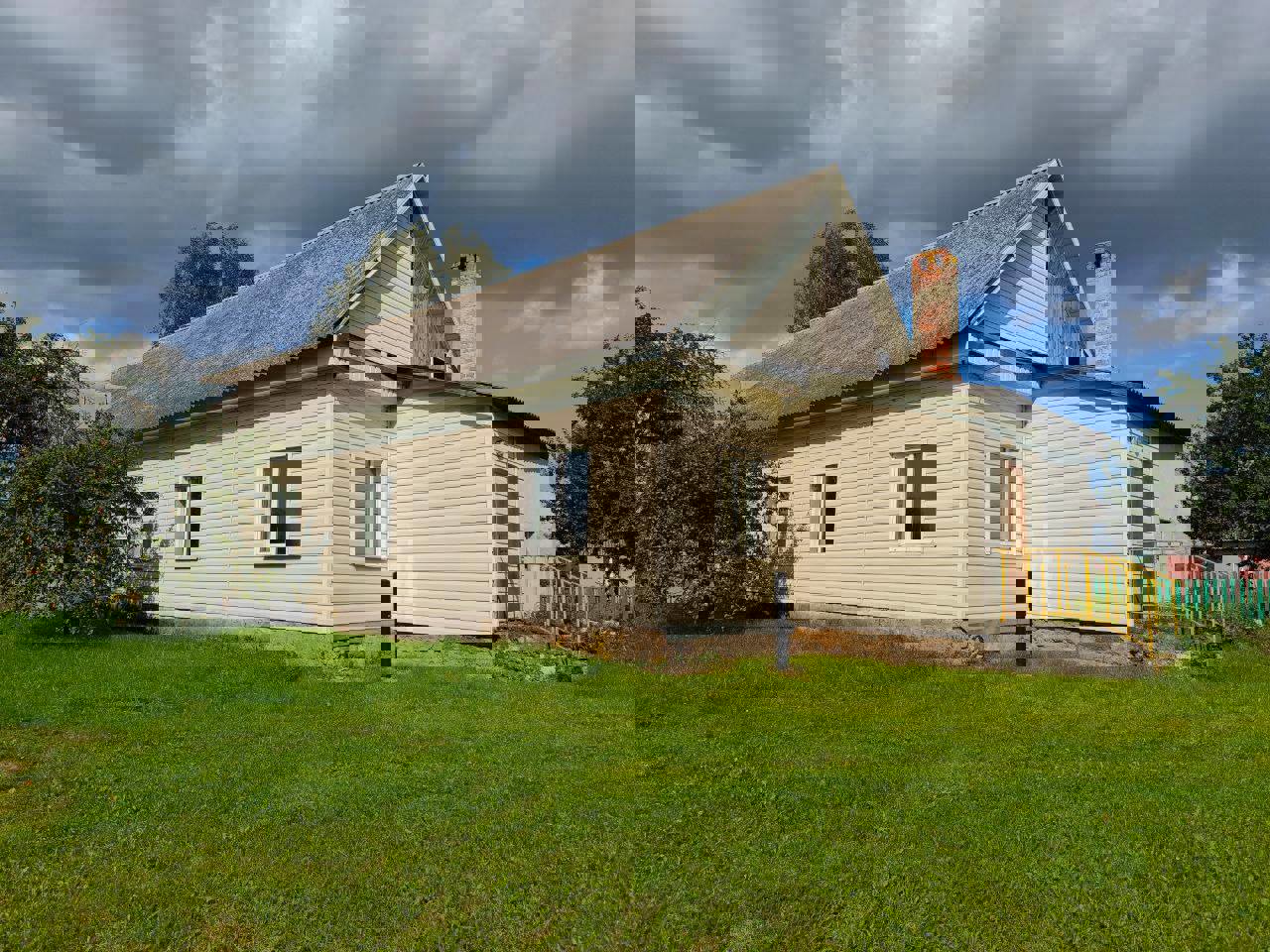 коммерческое помещение по адресу Продажа здания в Гапановичи