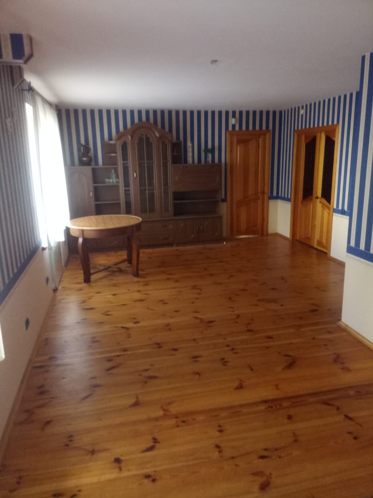 3-комнатная квартира по адресу Ярославская ул., 5, Гомель