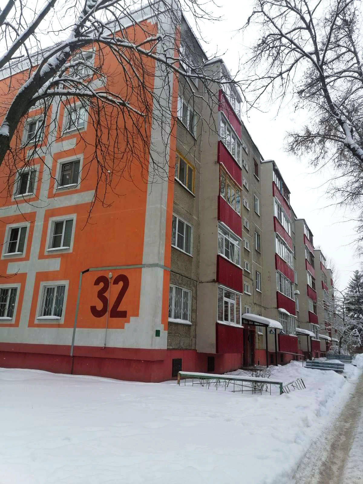 2-пакаёвая кватэра па адрасе ул. Кожара, 32, Гомель