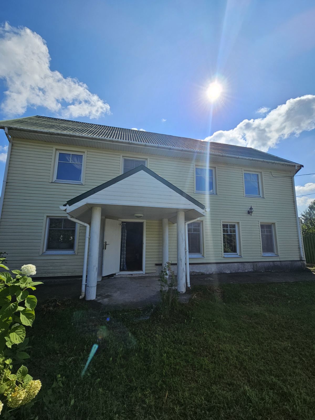 Дом по адресу Продажа 2-этажного дома Абузерье