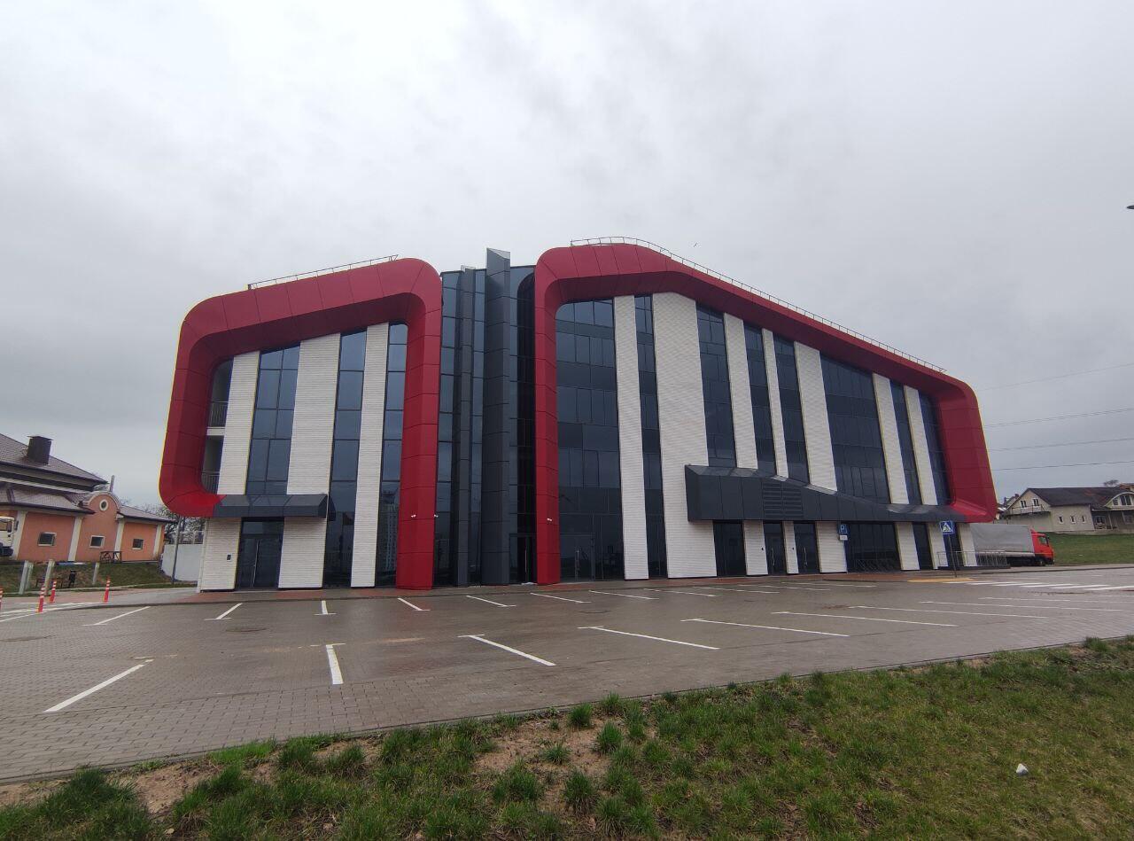 Офис по адресу д. Каменная Горка, Садовая ул., д. 3, к. В