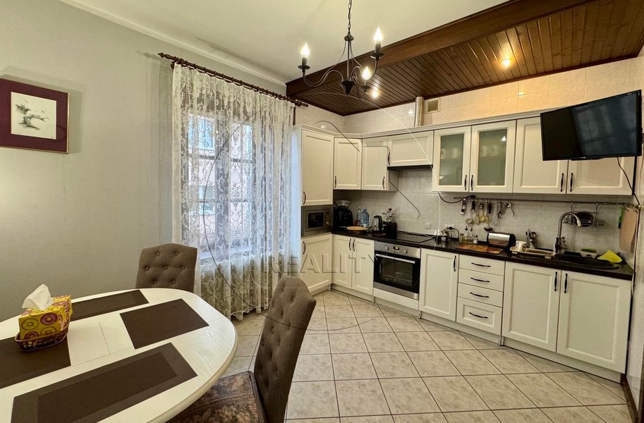 Дом па адрасу Продажа 2-этажного особняка