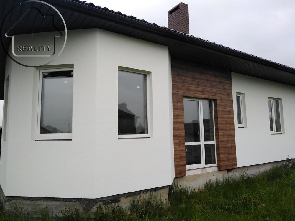 Дом по адресу НЗКС и земельный участок в пригороде Бреста 