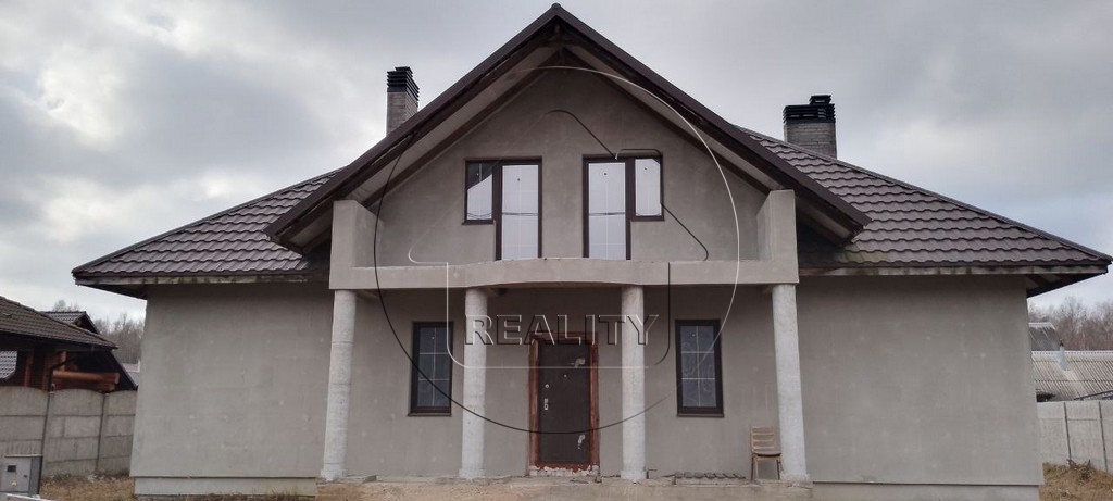 Дом по адресу Новостройка и земельный участок в Бресте 