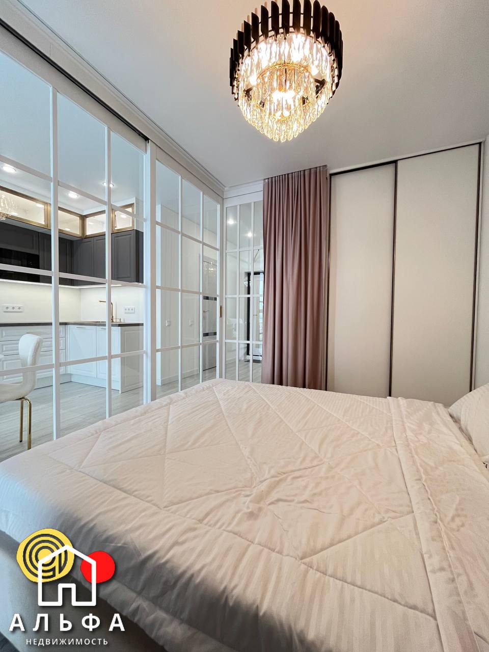 2-комнатная квартира по адресу здание Мадрид, квартал Западная Европа,...