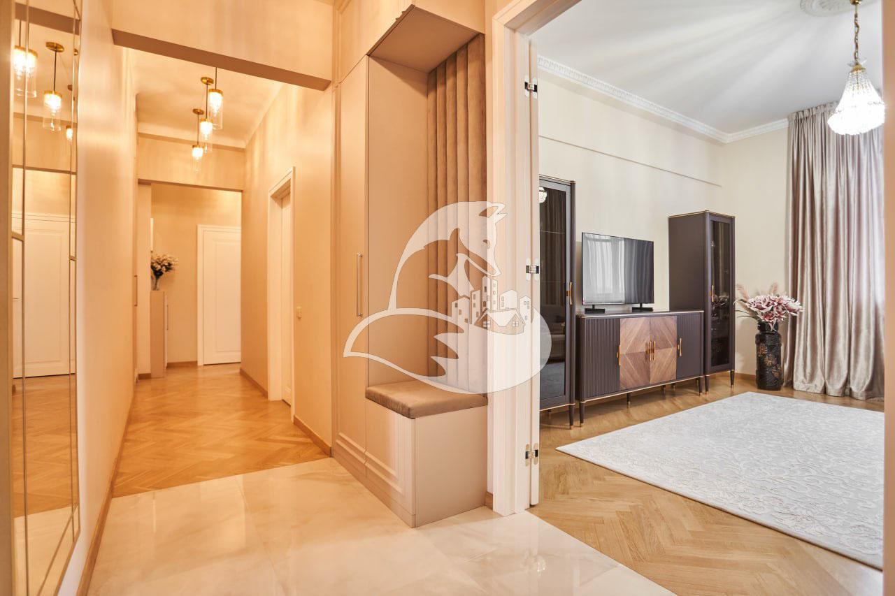 2-комнатная квартира  в аренду по адресу Минск, Янки Купалы ул., д. 17