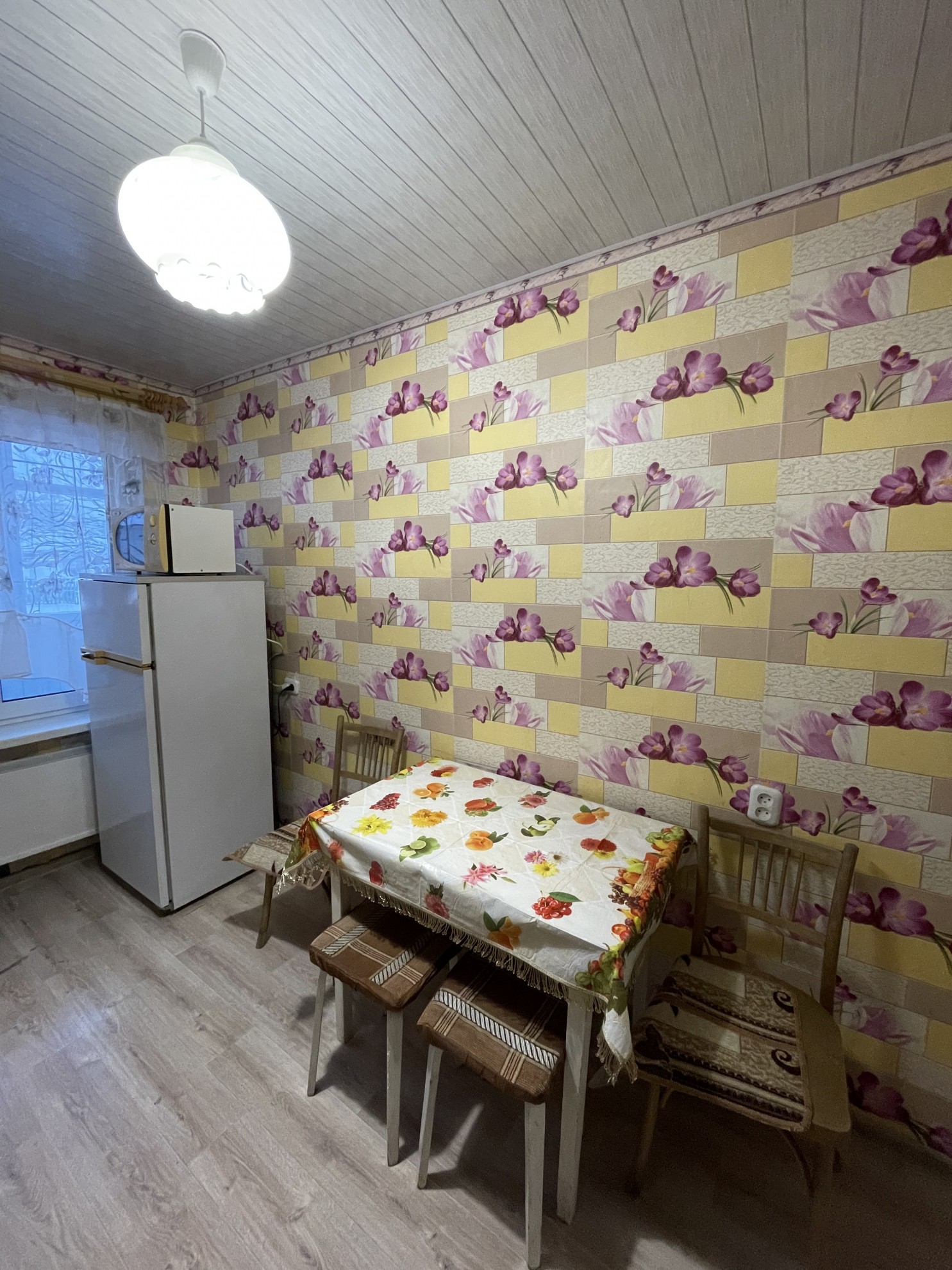 3-комнатная квартира  в аренду по адресу Маяковского , д.33